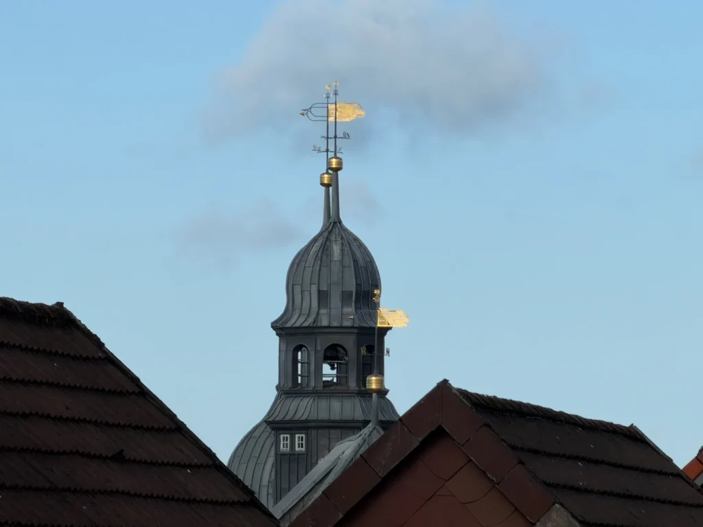 Turm der historischen Marktkirche zum Heiligen Geist in Clausthal-Zellerfeld